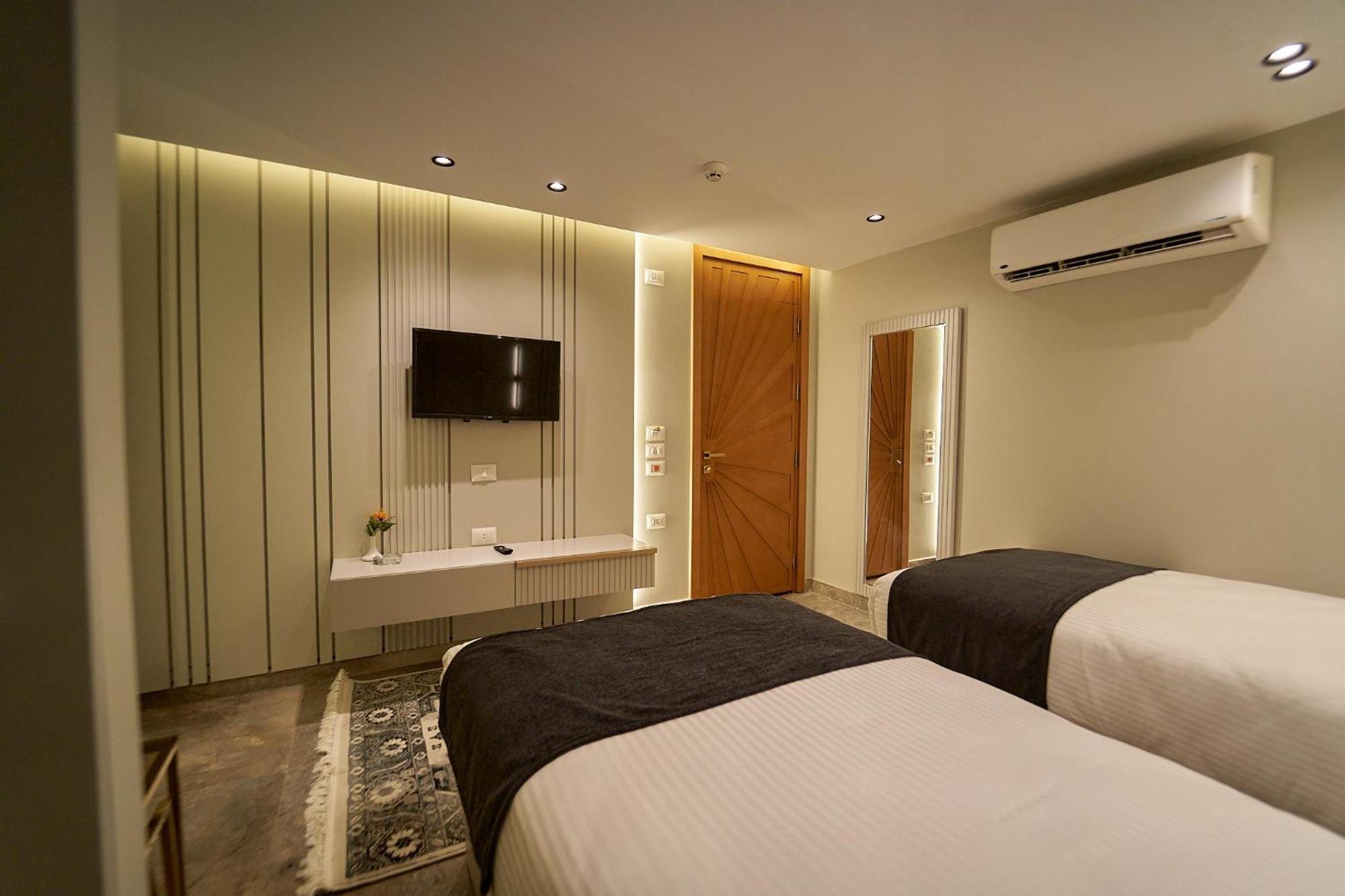 Pyramids Charm Hotel Al Kawm al Akhdar Εξωτερικό φωτογραφία